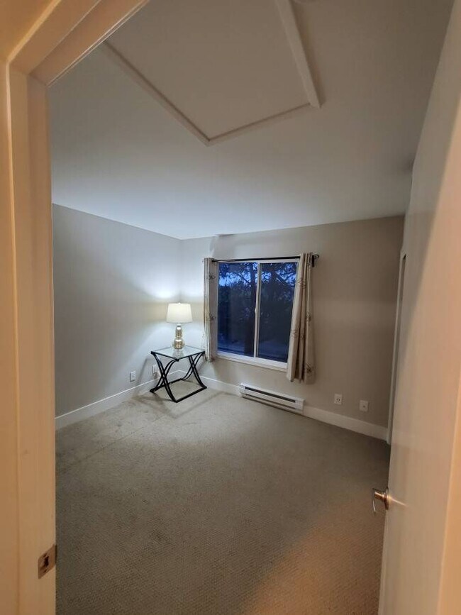 26 Bayside Ct, Richmond, CA 94804 - photo 7