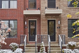 286 Dickenson St, Columbus, OH 43215