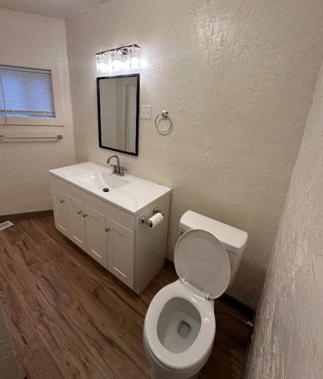 221 W Park Ave unit 2, Anaconda, MT 59711 - photo 5