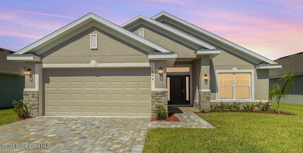 1844 Middlebury Dr SE, Melbourne, FL 32909 - photo 1