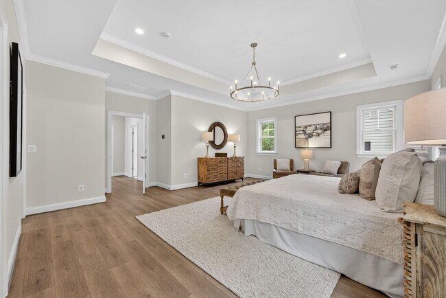 9350 Tovito Dr unit 37821569, Fairfax, VA 22031 - photo 5