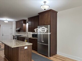 1575 University Ave W, Saint Paul, MN 55104