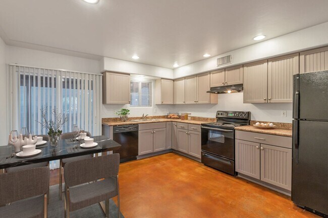 Sahuaro Point Villas - 2326 N 6th Avenue T..., Tucson, AZ 85705 - photo 7