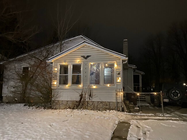 2085 Cedar St, Holt, MI 48842 - photo 2