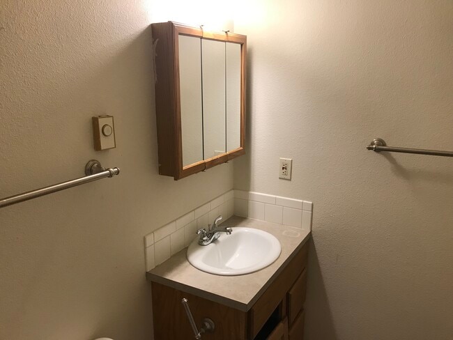 7003 Tumbleweed Dr unit A, Cheyenne, WY 82009 - photo 7