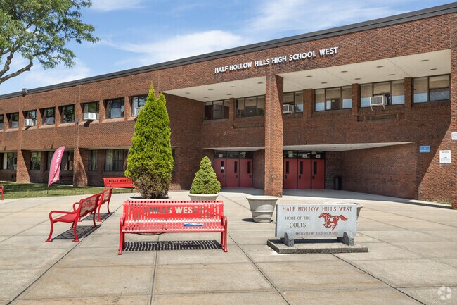 Half Hollow Hills West High School in Dix Hills ranks 80th in NY state according to US News.