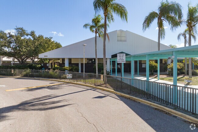 Laurel Nokomis School in East Venice is the Home of the Lightning.