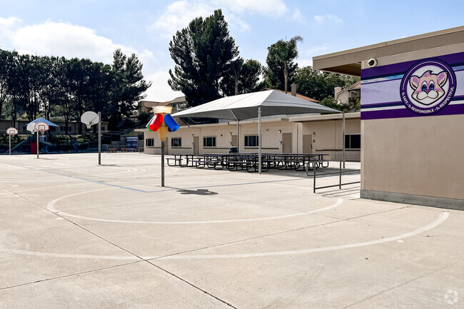 Caryn Elementary has an active campus for Alta Loma students.