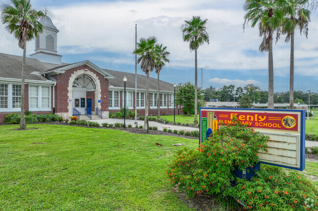 Kenly Elementary School has 469 students.