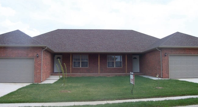 Ben Steele Properties Ozark Houses & Duplexes, Ozark, MO 65721 - photo 2