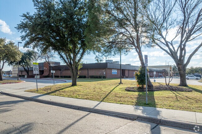 Davis Elementary is ranked #3101 in Texas Elementary Schools.