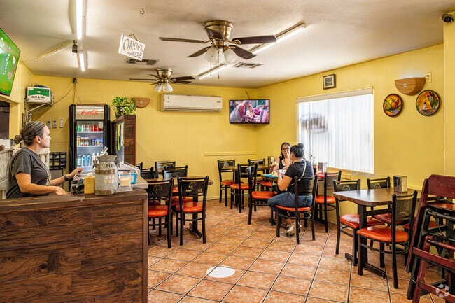 San Luis locals head over to Panchitas for traditional Mexican cuisine.
