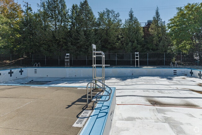 Families in Slavic Village often swim at Warsaw Pool in the summer months.