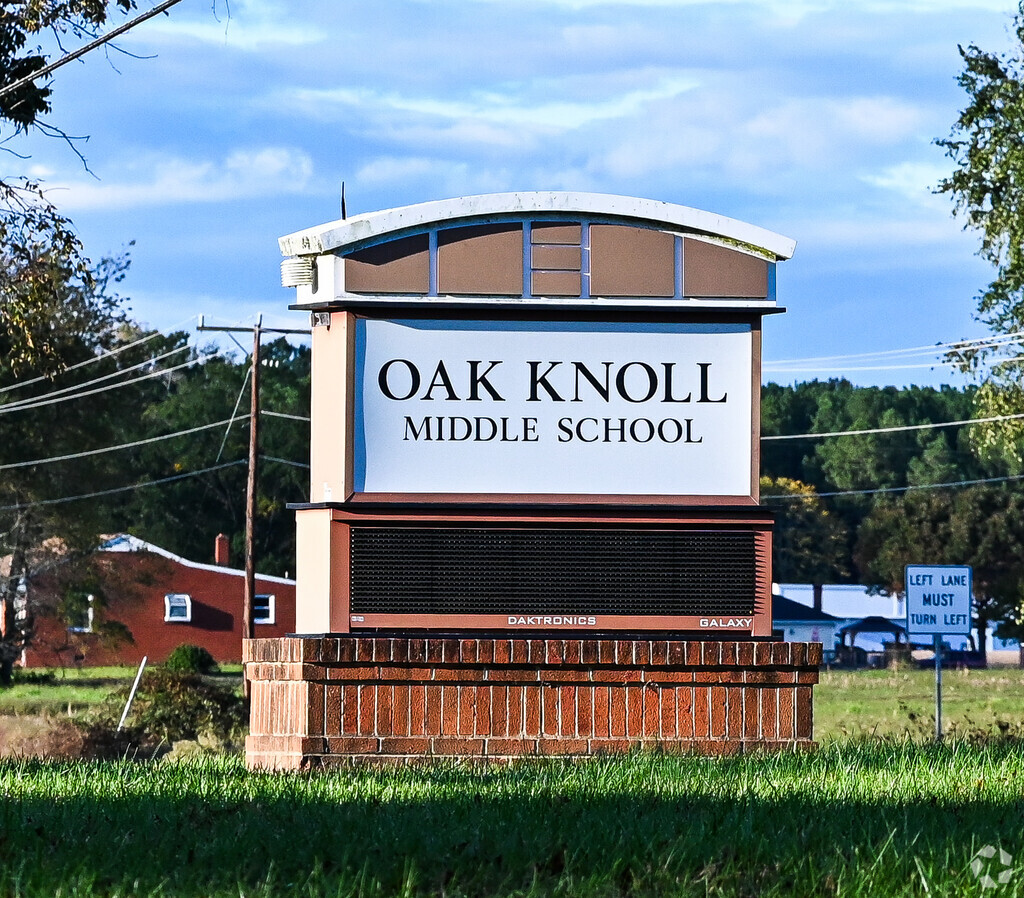 Oak Knoll Middle School, Mechanicsville VA Rankings & Reviews - Homes.com