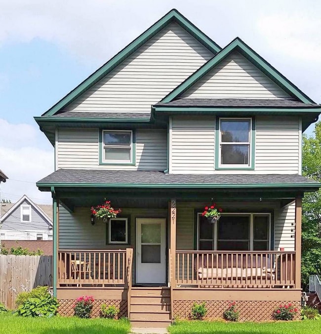 2221 Polk St NE, Minneapolis, MN 55418