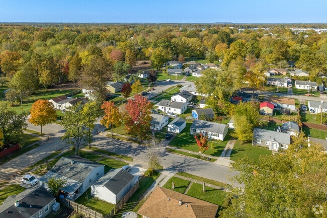 Neighborhoods are nestled among trees and green space in Mount Vernon Park.