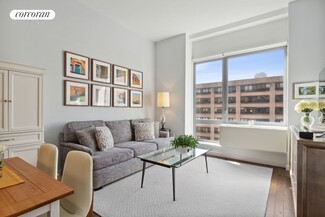 321 W 110th St, New York, NY 10026
