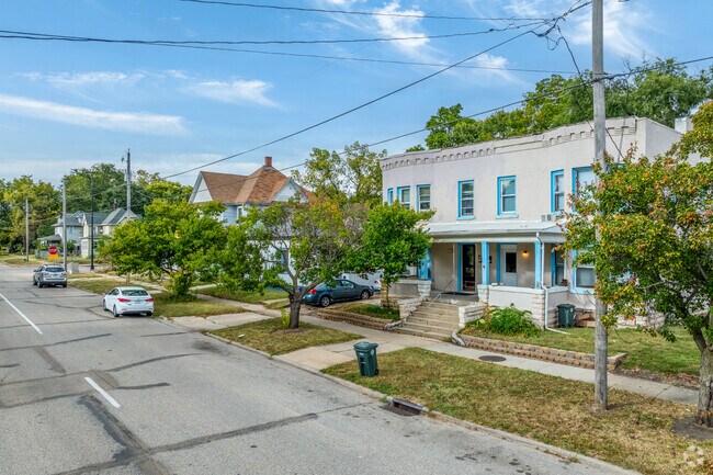 Second Empire-style homes can also be found in the Franklin Gateway neighborhood.