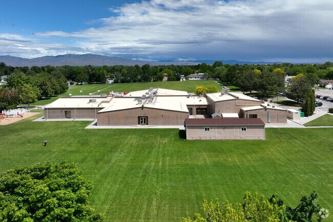 Aerial context North at. Silver Sage Elementary in South Boise.