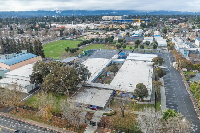 Los Robles Ronald McNair Academy is a K- 5 grade school in Palo Alto.