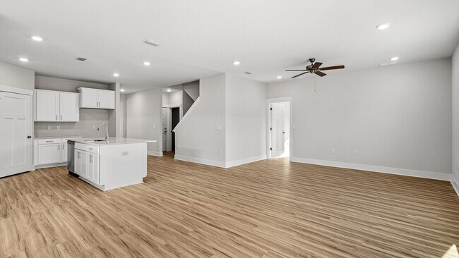 2217 Kildeer St, Cantonment, FL 32533 - photo 6