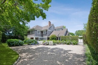 121 Post Ln, Southampton, NY 11968