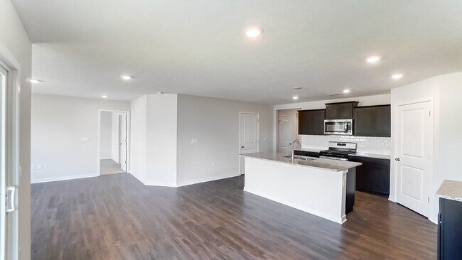 519 Darliene Dr, Plain City, OH 43064 - photo 6