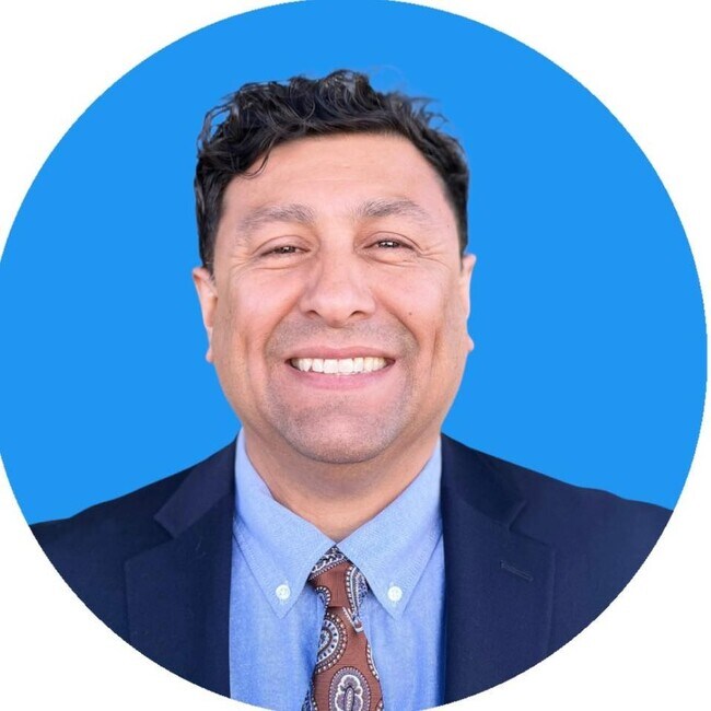 Agent Photo
