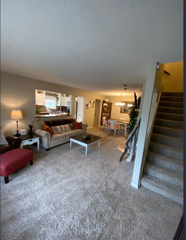 816 Tollis Pkwy, Broadview Heights, OH 44147