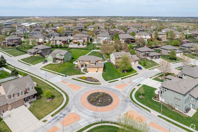 Residential neighborhoods are located by the shores of Zorinsky Lake in South Elkhorn.