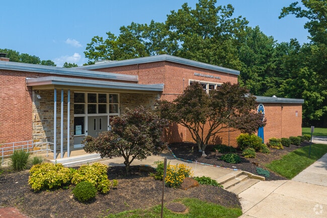 Kingsville Elementary School is home to 301 students in grades K-5.