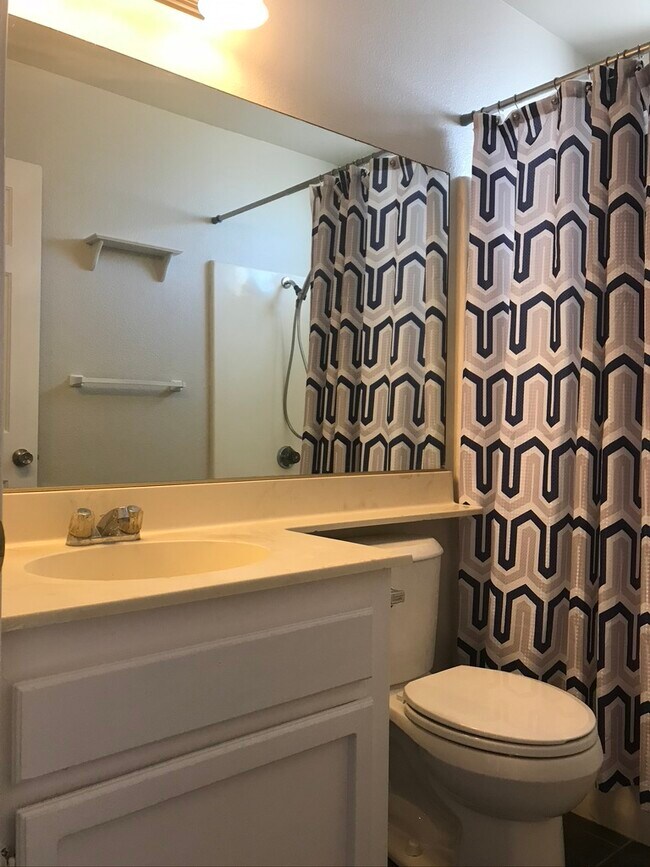 13393 Cahuenga Rd, Victorville, CA 92392 - photo 7