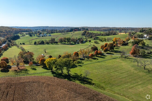 Oregon Ridge has a gorgeous home for everyone.