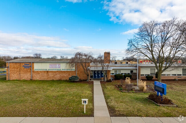 Main entrance to Kinyon Elementary School.
