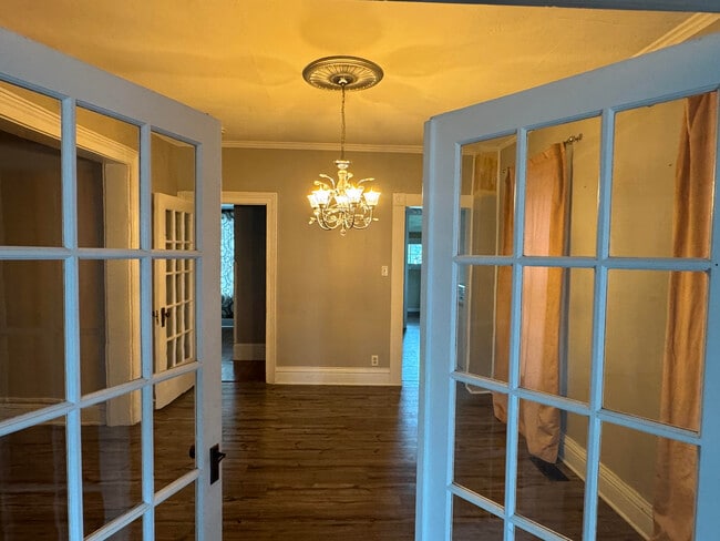 253 Jefferson St, Valparaiso, IN 46383 - photo 6