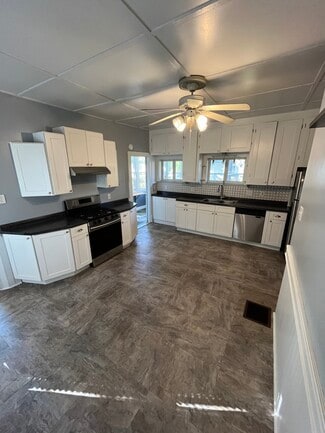 13 Clark St Unit Lower, Canandaigua, NY 14424