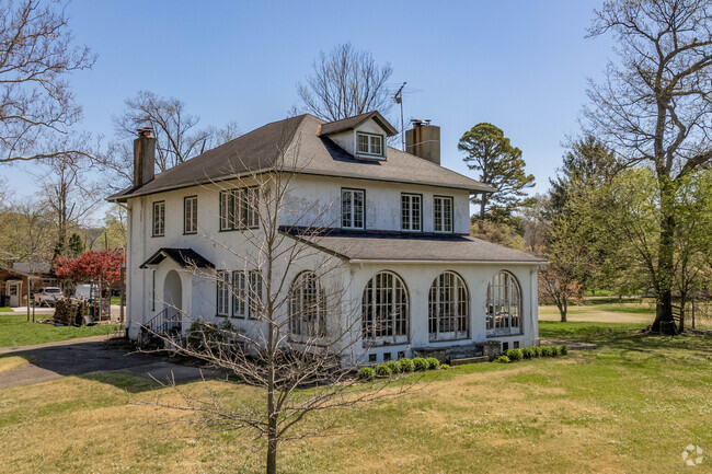 This is a Victorian style home with Italianate style in Sayler Park.