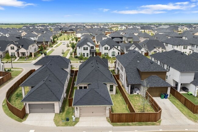 2720 Holland Ct, Celina, TX 75009 - photo 4