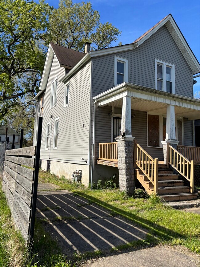 545 W 62nd St unit 2, Chicago, IL 60621 - photo 5