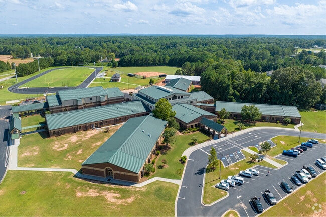 Temple Middle School is located at 275 Rainey Rd, Temple, GA 30179.