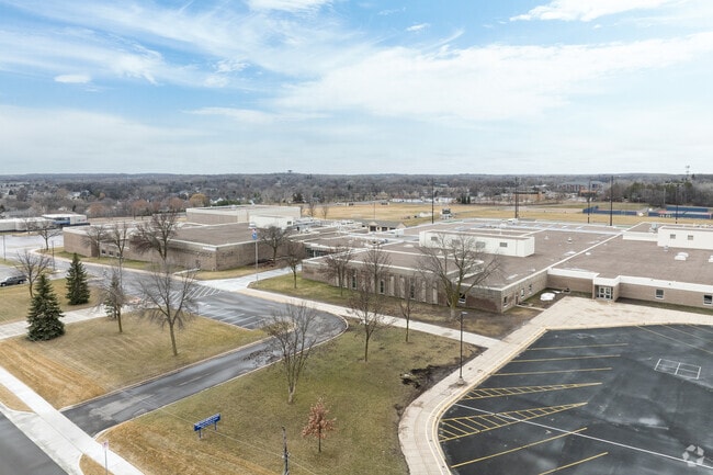 Twin Oaks Middle School received a grade of A- by Niche.com.