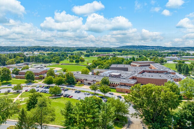 2,268 students attend Hempfield High School.