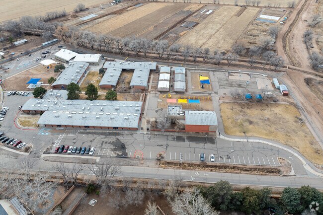 Alvarado Elementary School has earned a B overall grade from Niche.