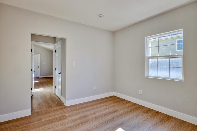 2913 Filbert St unit 2917, Emeryville, CA 94608 - photo 4