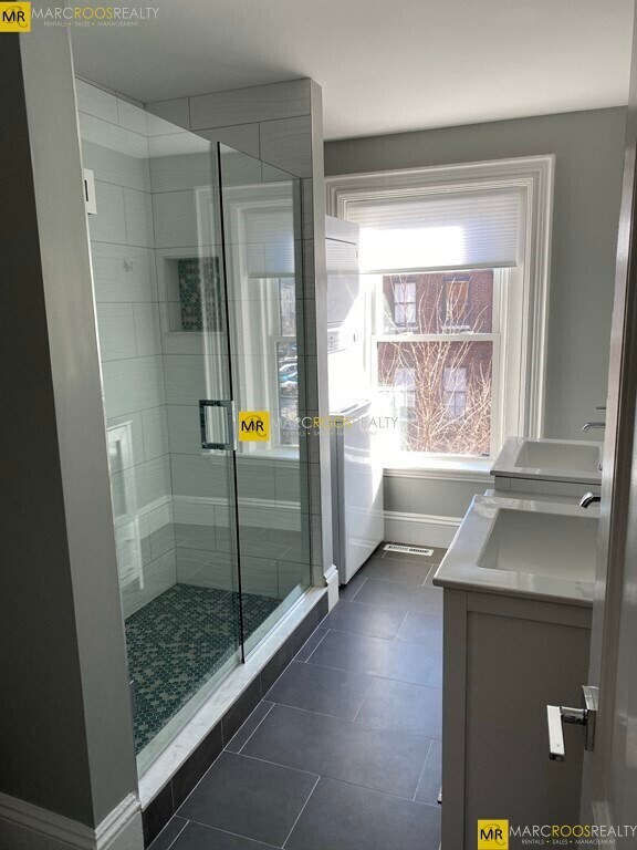 4 Wigglesworth St unit 2, Roxbury Crossing, MA 02120 - photo 7