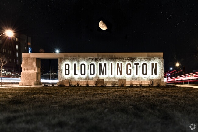 At night, a beautiful illumination of the city's sign lights up.
