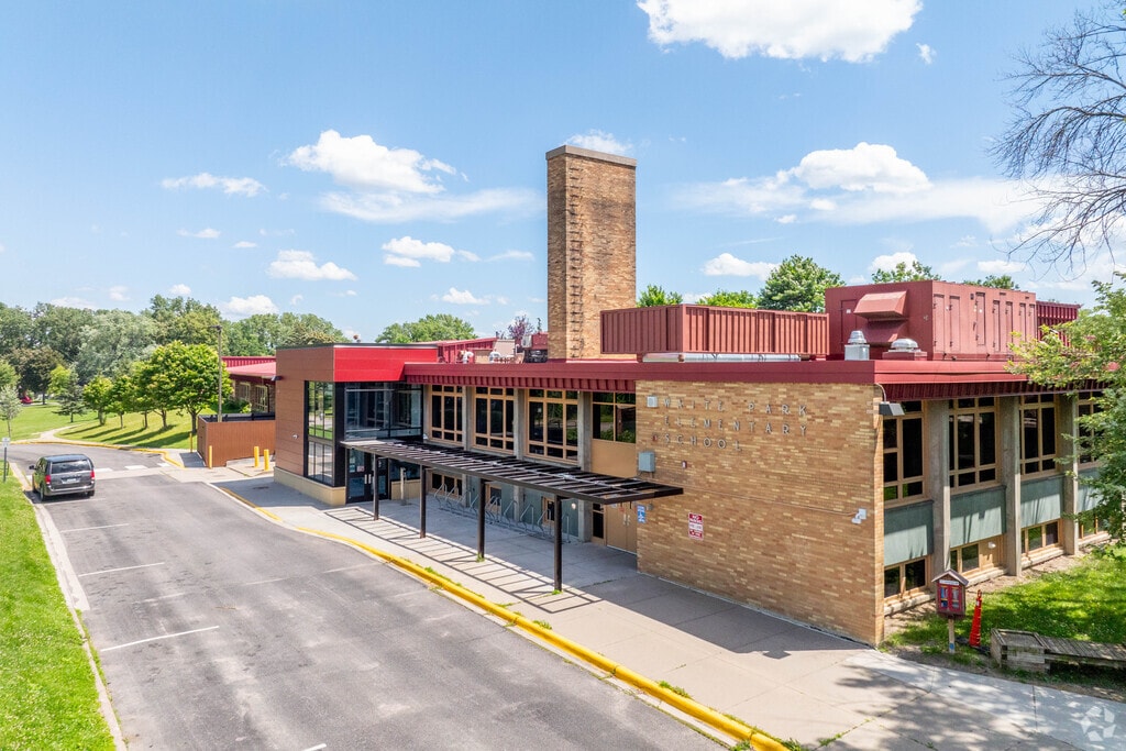Waite Park Elementary School is in the Waite Park neighborhood of Minneapolis.