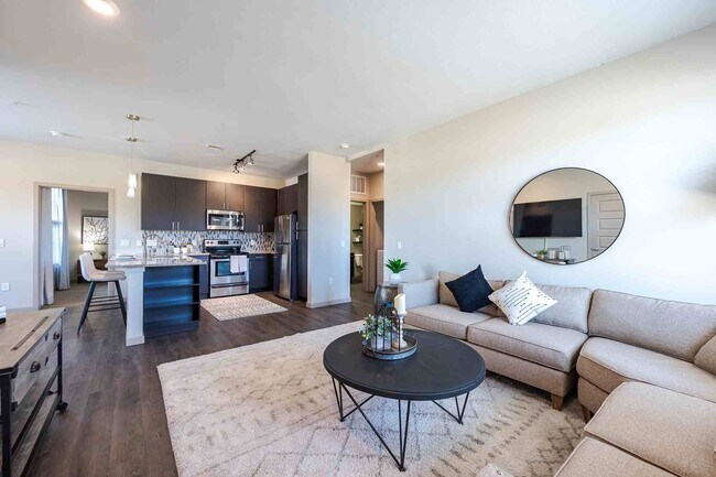 Outlook Littleton, Littleton, CO 80128 - photo 4