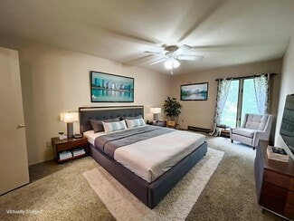 1818 E Shorewood Blvd Unit 310, Shorewood, WI 53211