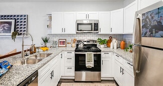 1070 Lois Ln, Harrisonburg, VA 22801